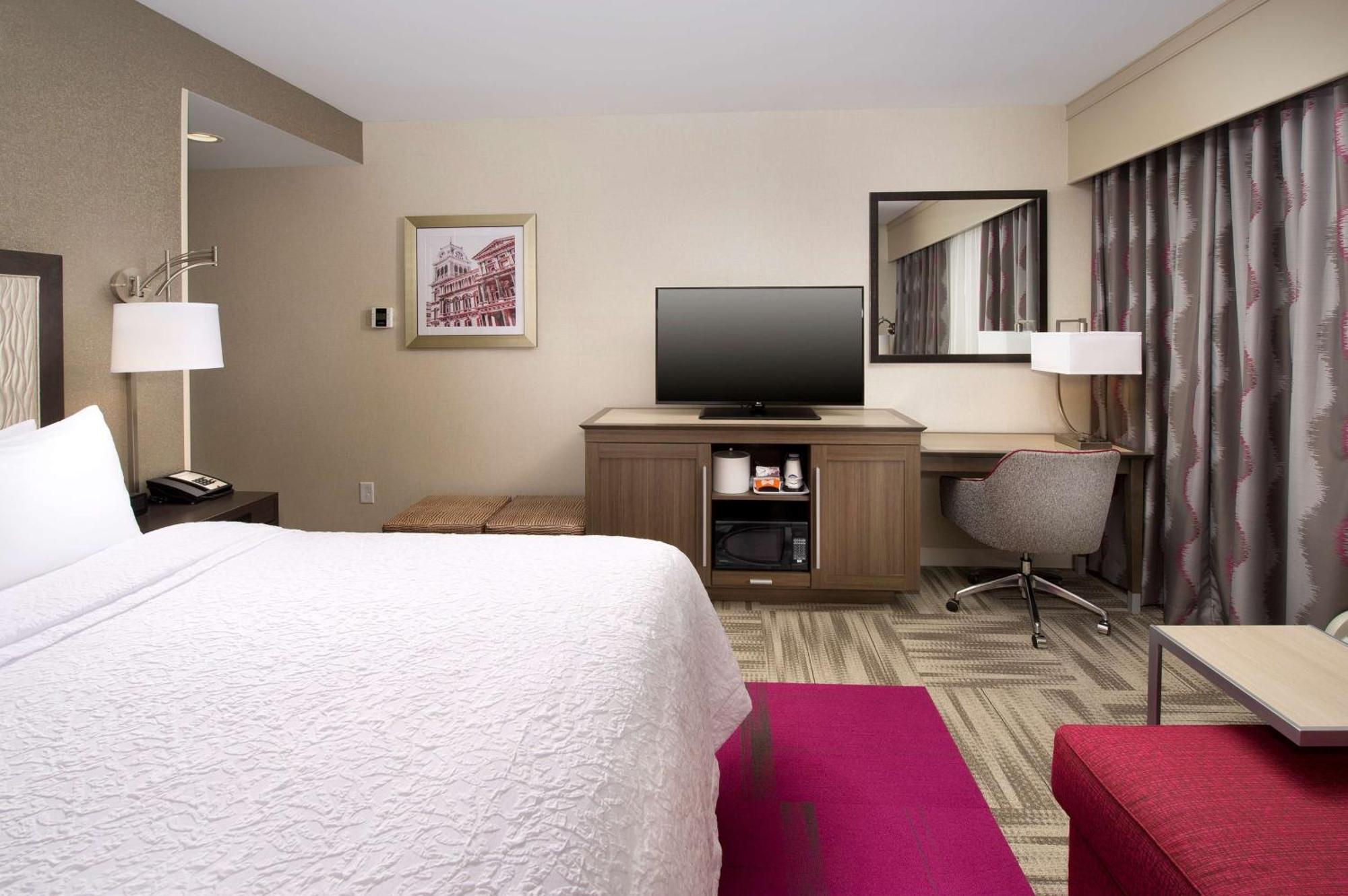 Hampton Inn Louisville East Hurstbourne Kültér fotó