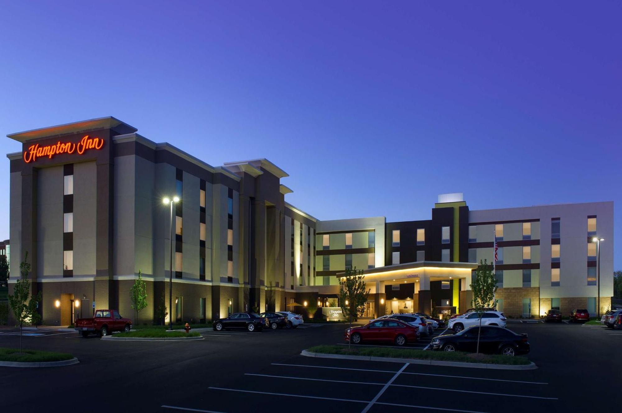 Hampton Inn Louisville East Hurstbourne Kültér fotó